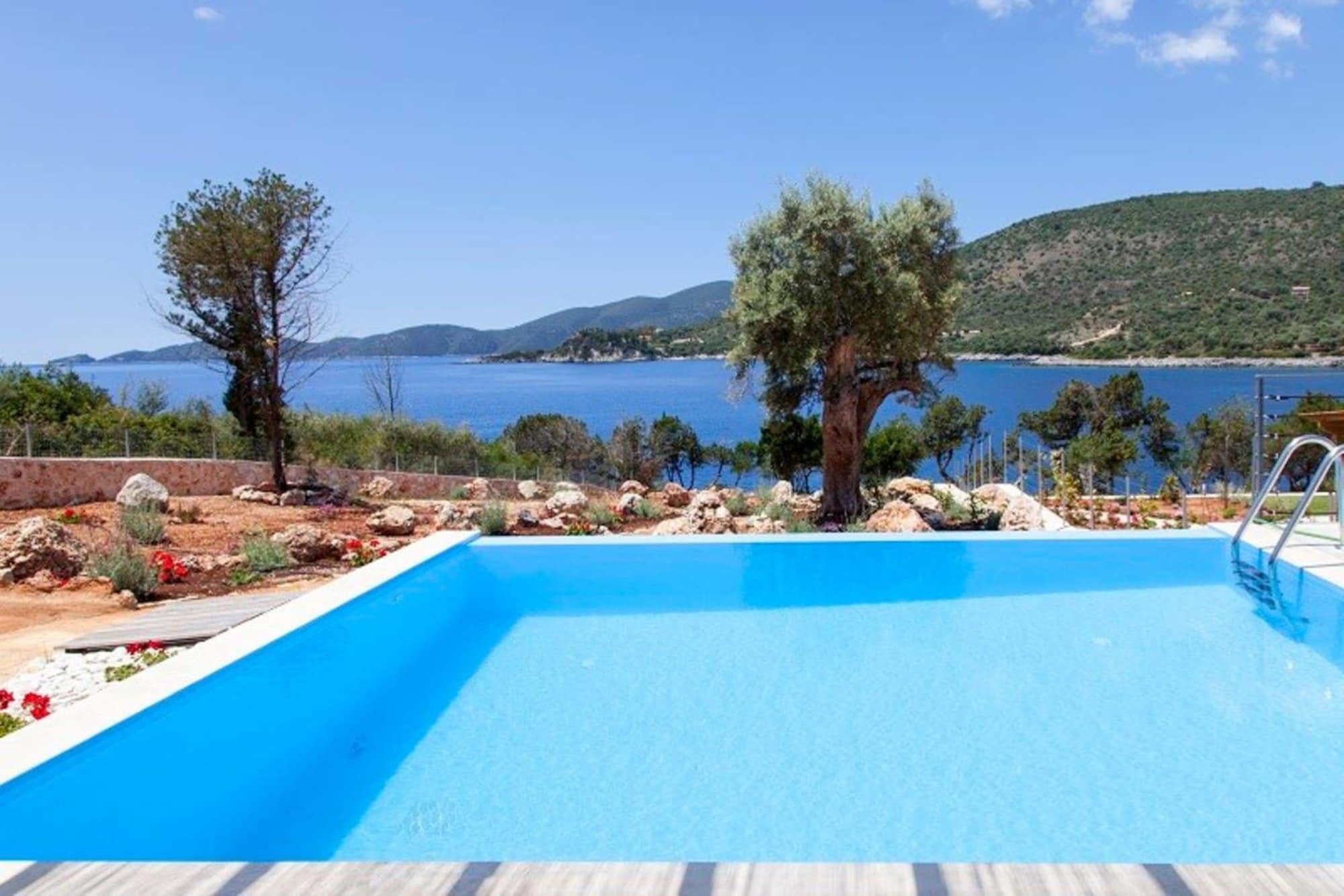 Zidanos Luxurious Sea Front Villa Marantochori Exterior foto
